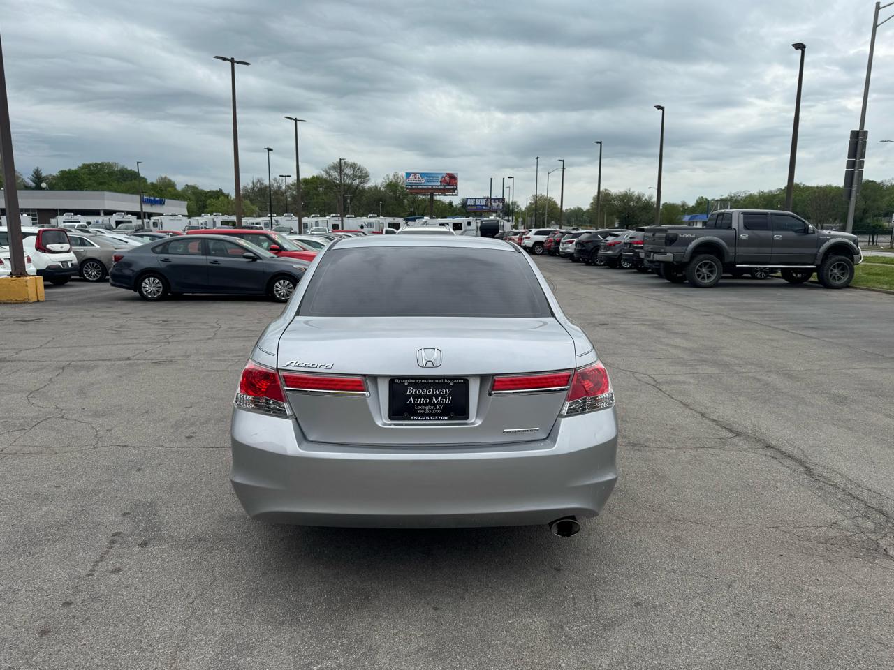 Honda Accord Sdn 4dr I4 Auto SE 2012