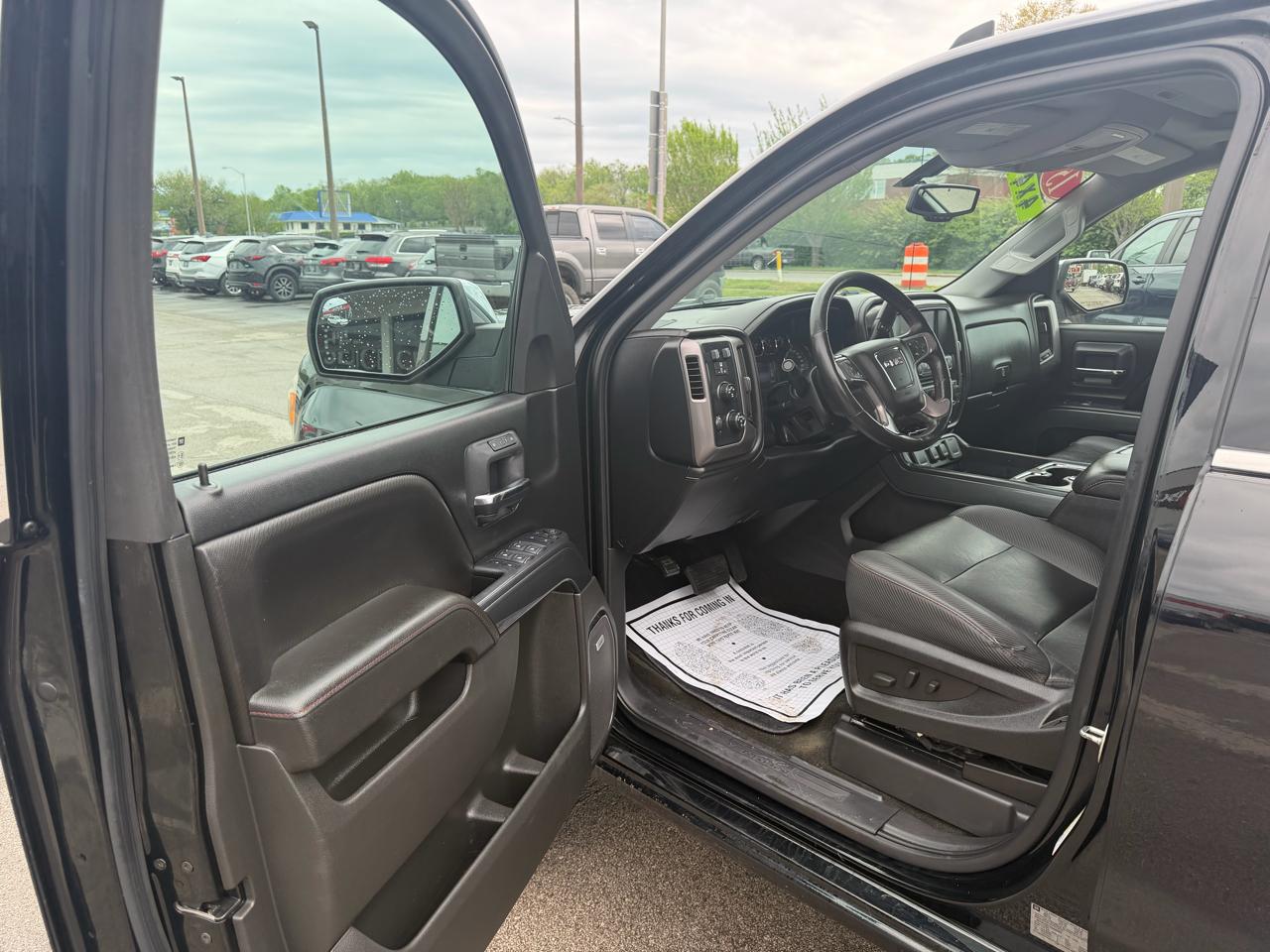 GMC Sierra 1500 4WD Crew Cab 143.5" SLT 2015