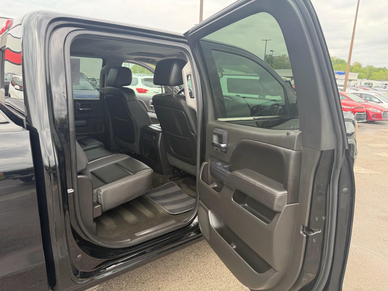 GMC Sierra 1500 4WD Crew Cab 143.5" SLT 2015