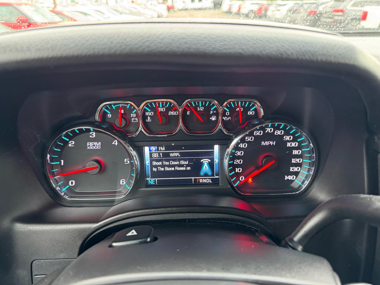 Chevrolet Suburban 4WD 4dr 1500 LT 2019