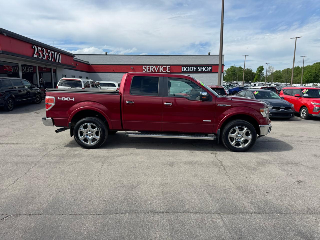 Ford F-150 4WD SuperCrew 145" Lariat 2013