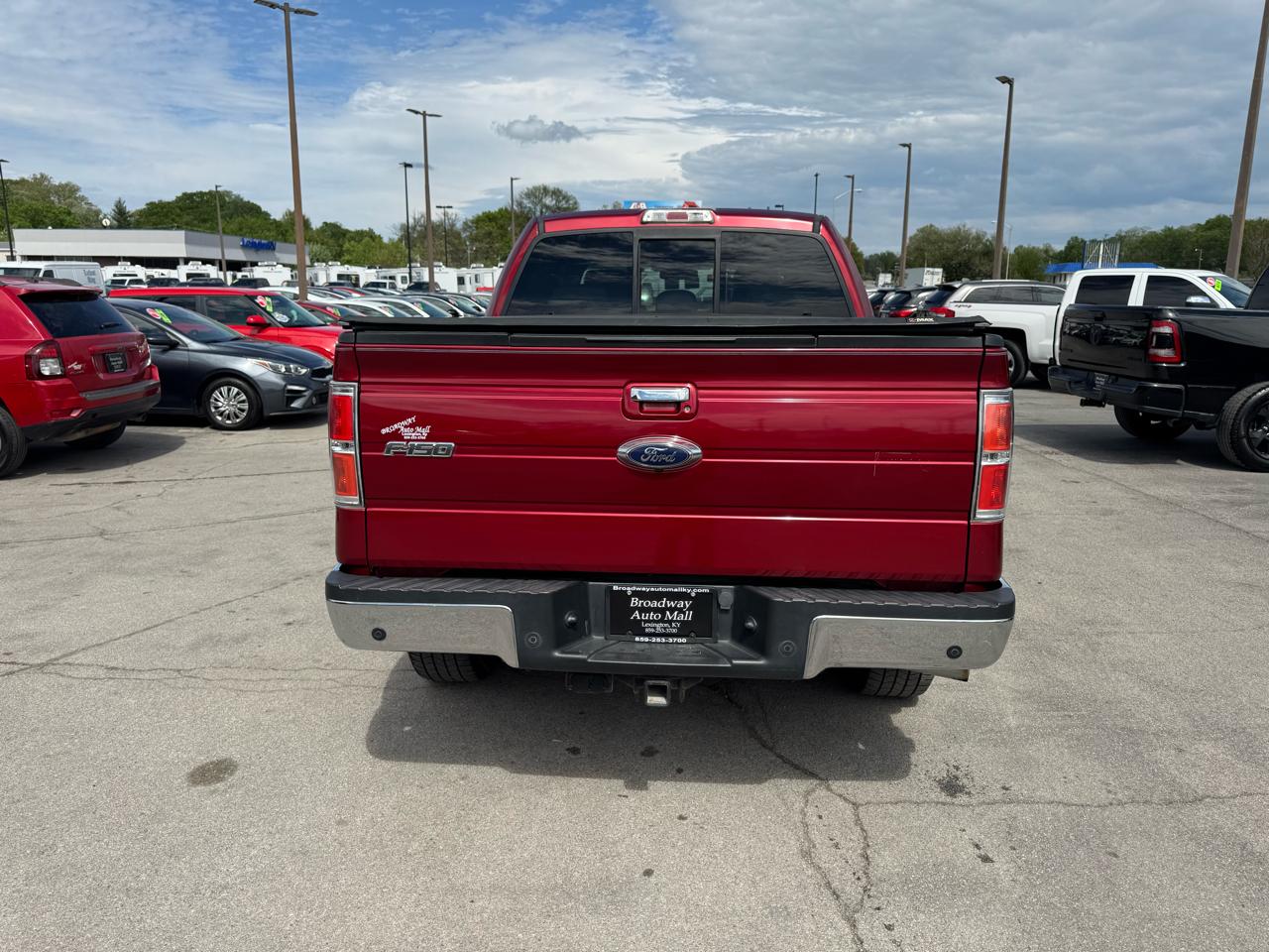 Ford F-150 4WD SuperCrew 145" Lariat 2013