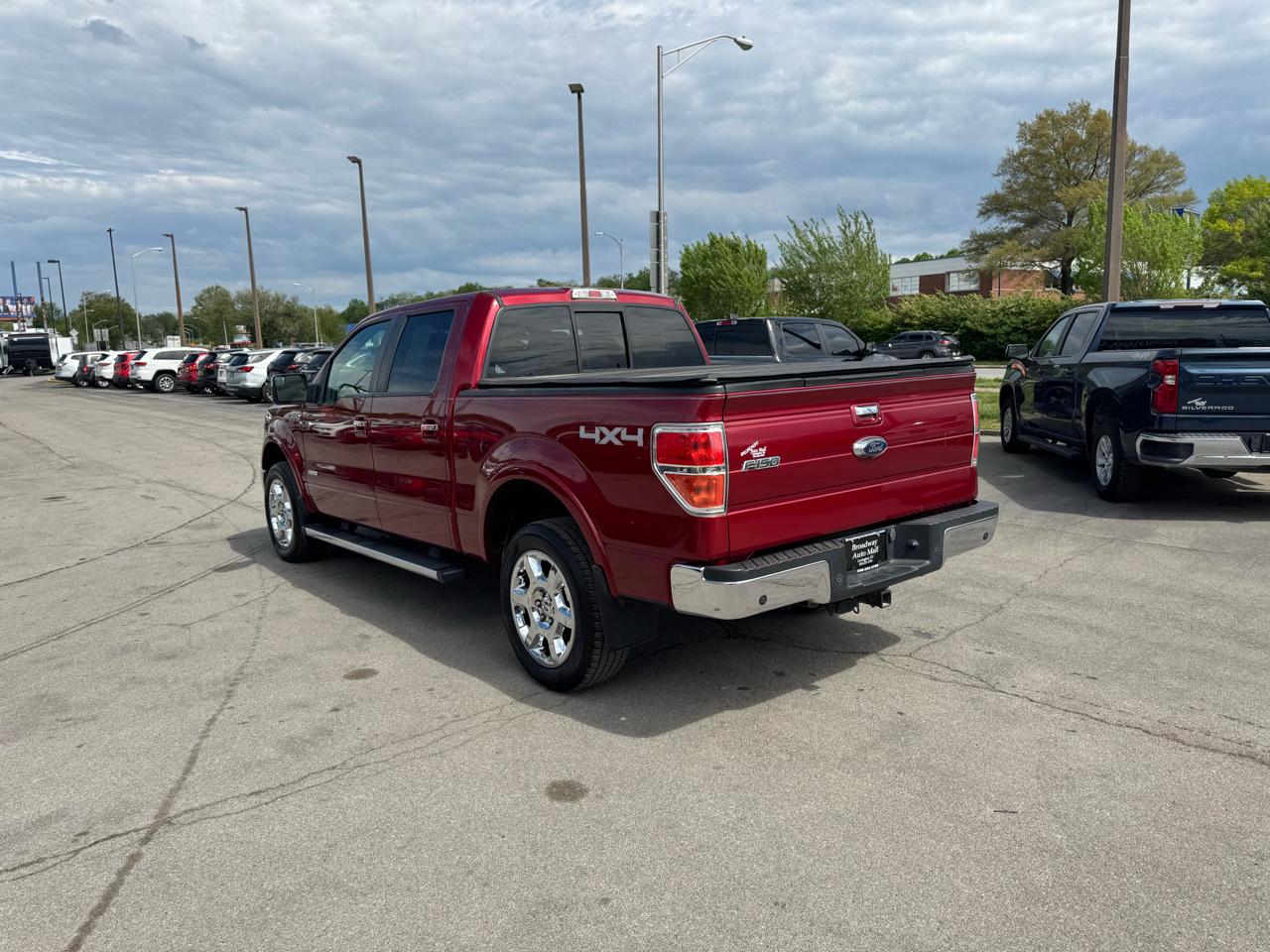 Ford F-150 4WD SuperCrew 145" Lariat 2013