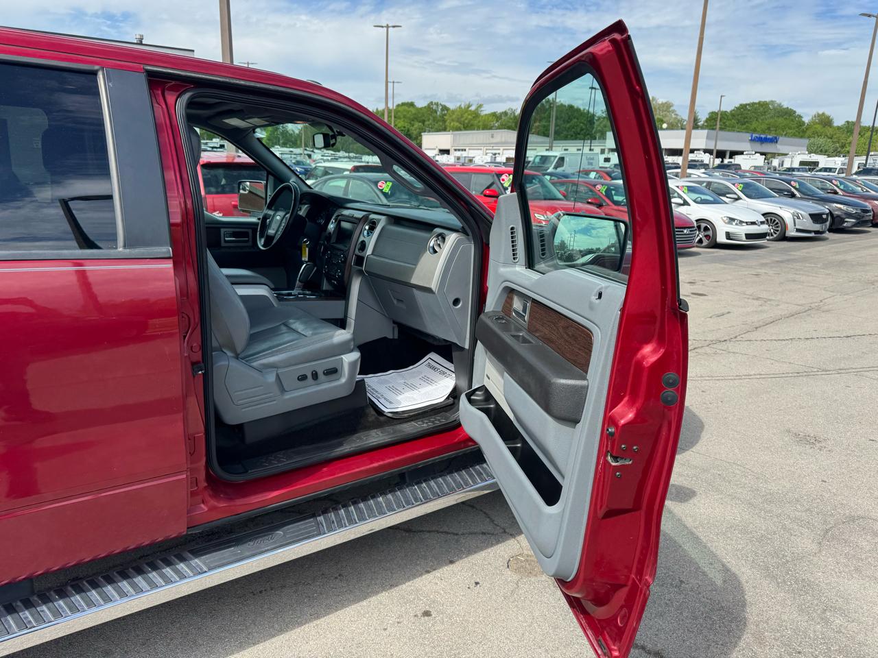 Ford F-150 4WD SuperCrew 145" Lariat 2013