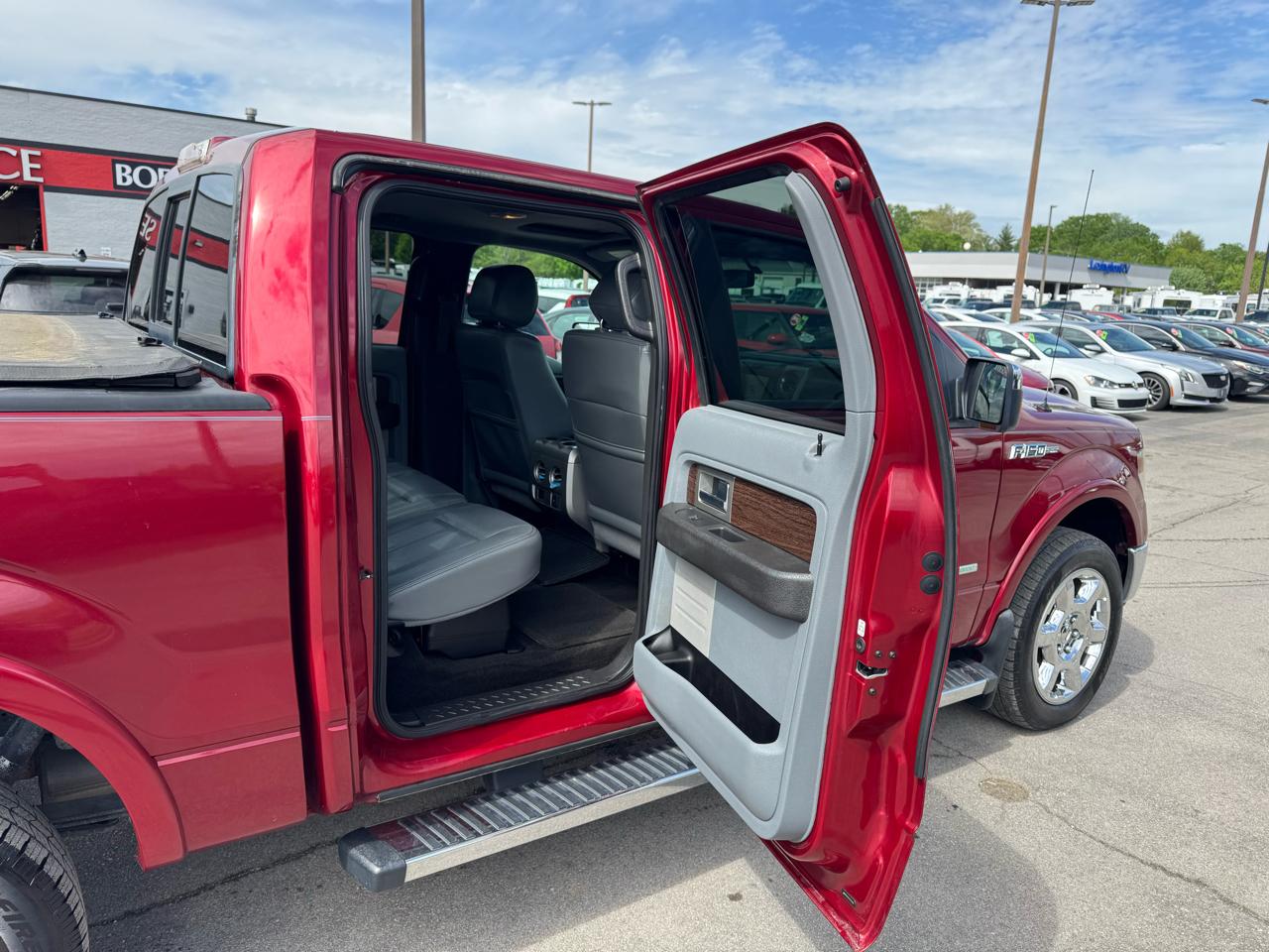 Ford F-150 4WD SuperCrew 145" Lariat 2013