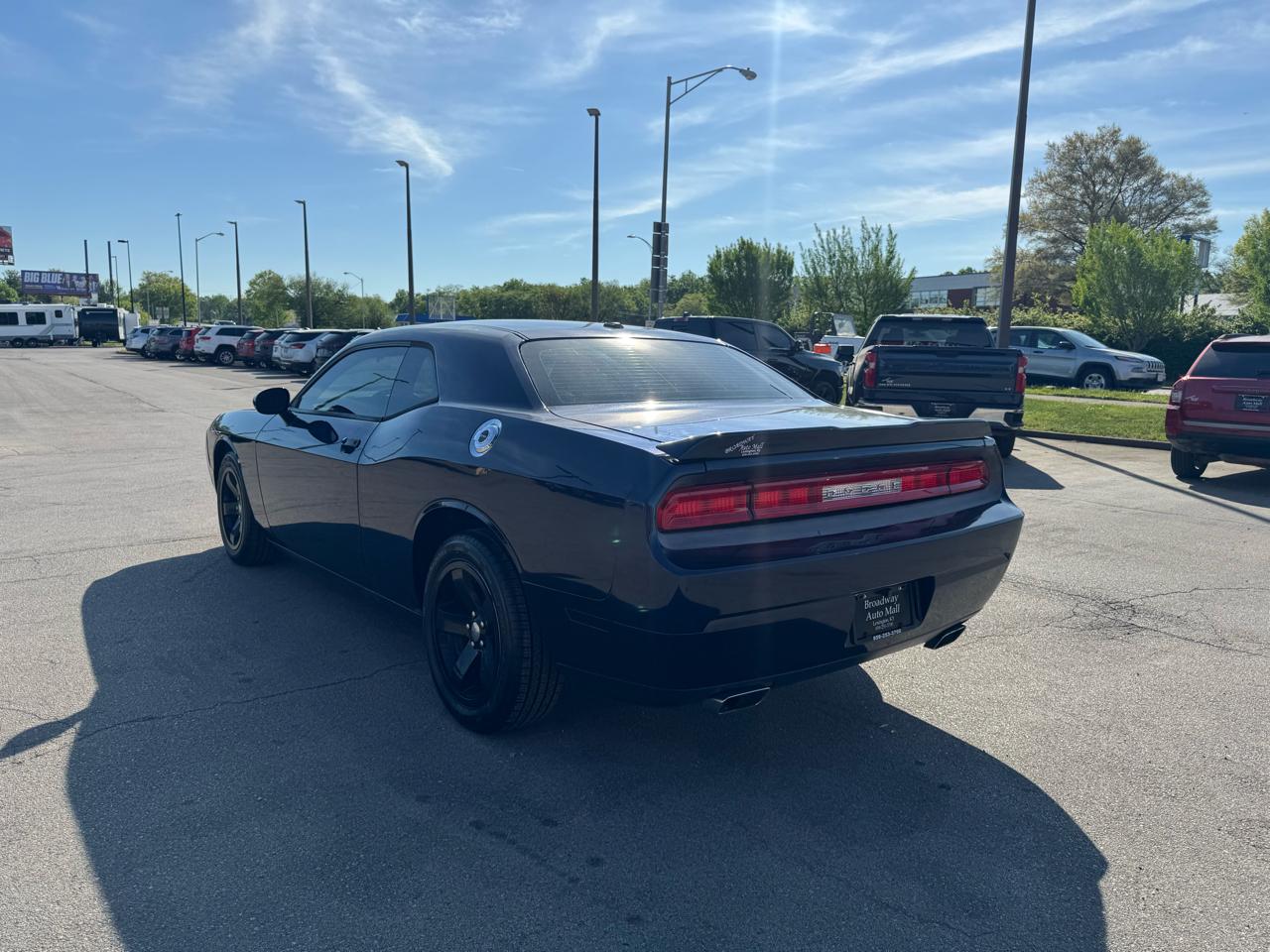 Dodge Challenger 2dr Cpe SXT 2013