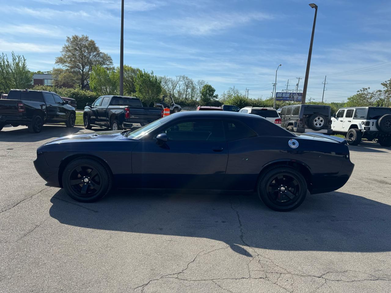 Dodge Challenger 2dr Cpe SXT 2013