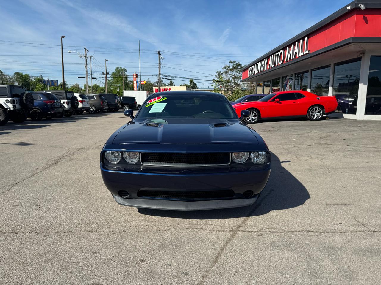 Dodge Challenger 2dr Cpe SXT 2013