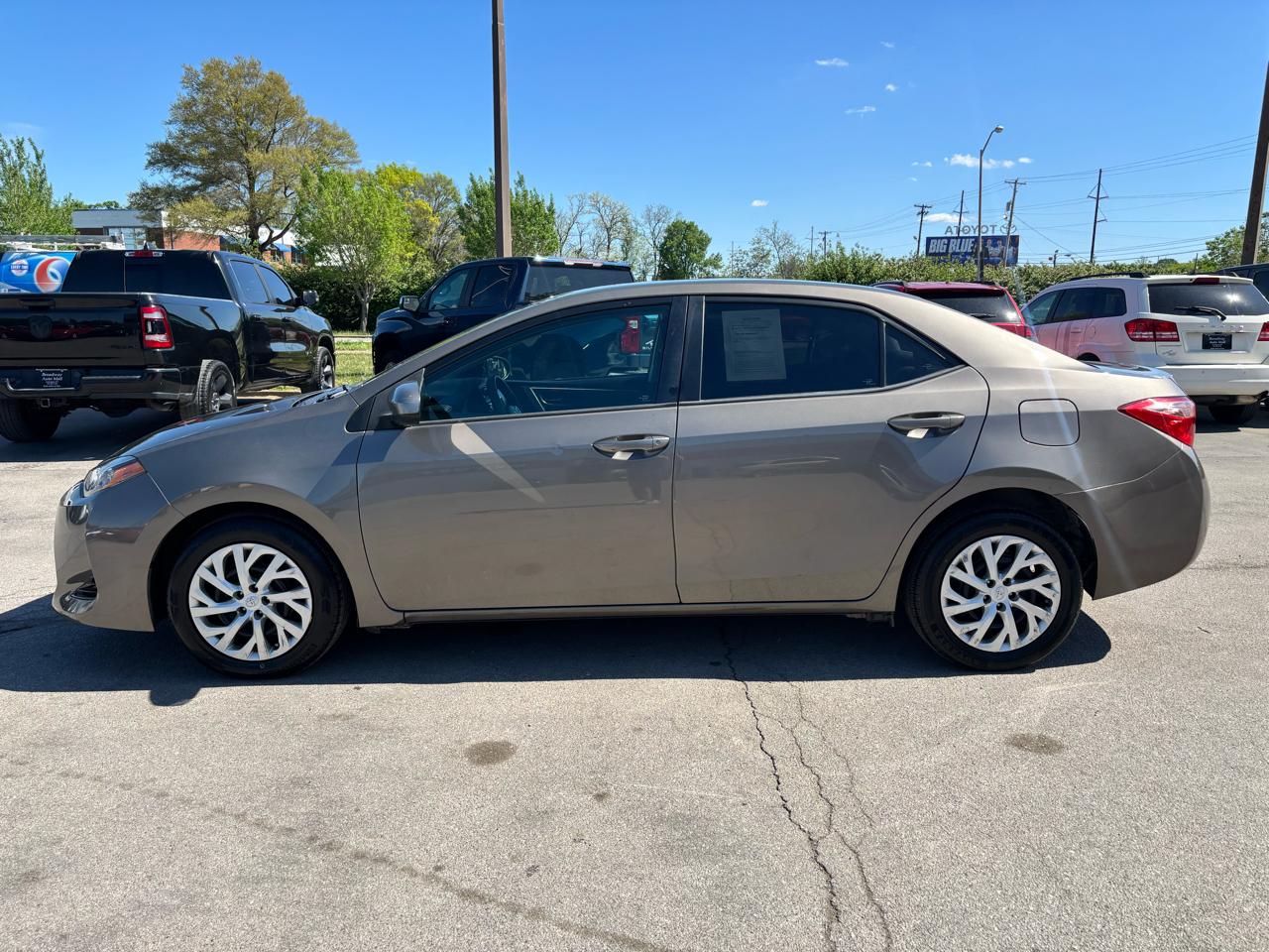 Toyota Corolla 4dr Sdn Auto L (Natl) 2019