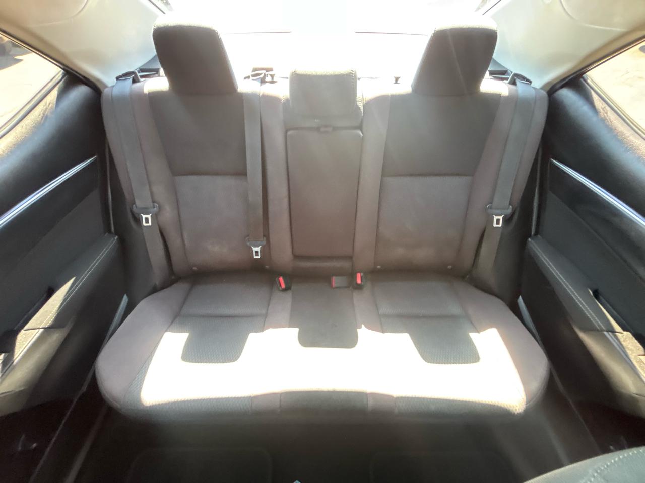 Toyota Corolla 4dr Sdn Auto L (Natl) 2019