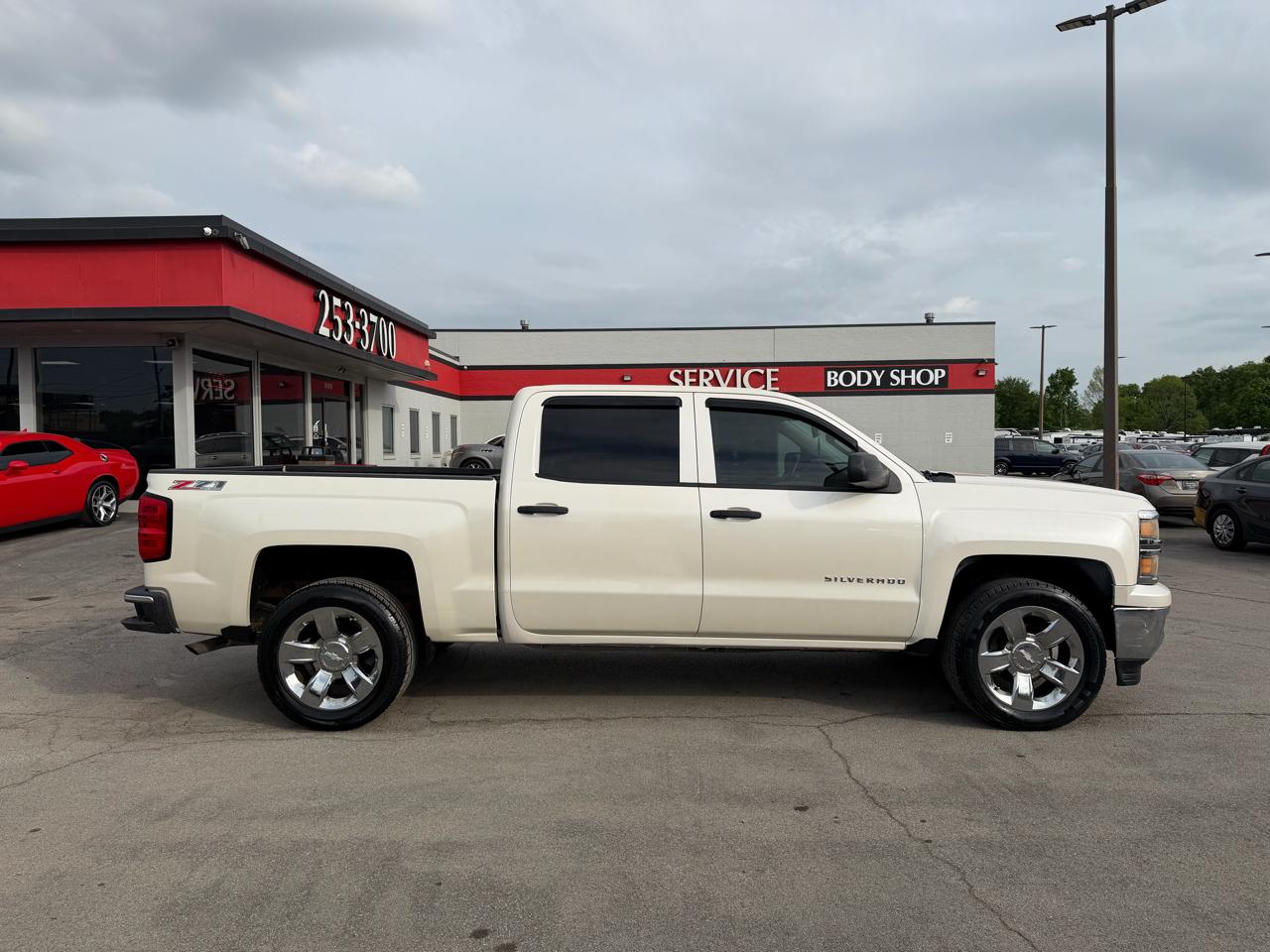 Chevrolet Silverado 1500 4WD Crew Cab 143.5" LT w/2LT 2014