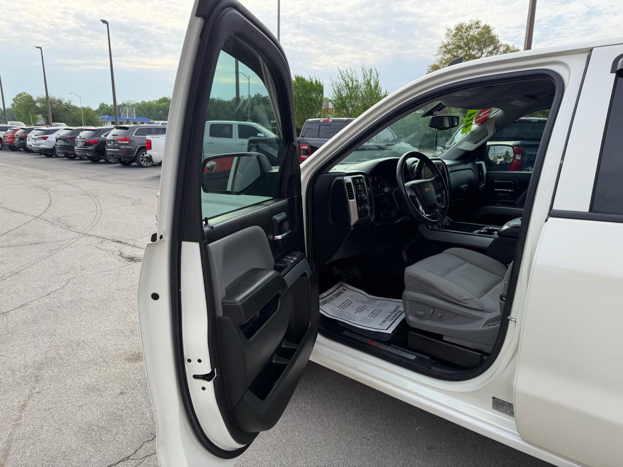 Chevrolet Silverado 1500 4WD Crew Cab 143.5" LT w/2LT 2014