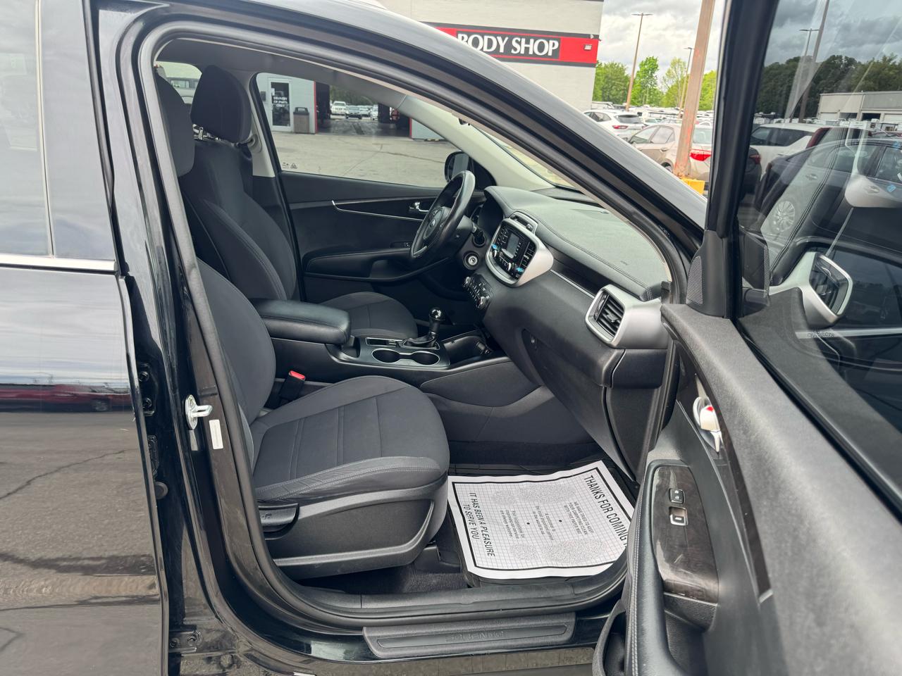 Kia Sorento LX FWD 2017