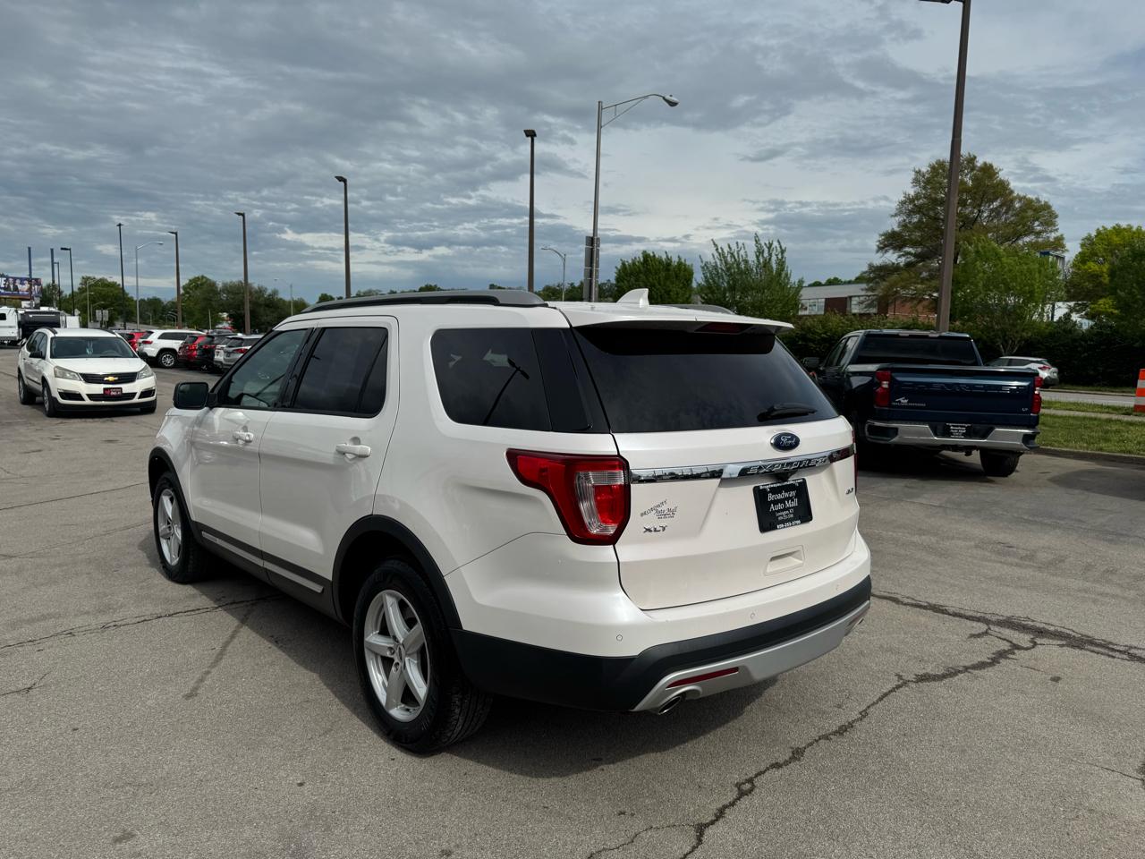 Ford Explorer 4WD 4dr XLT 2016