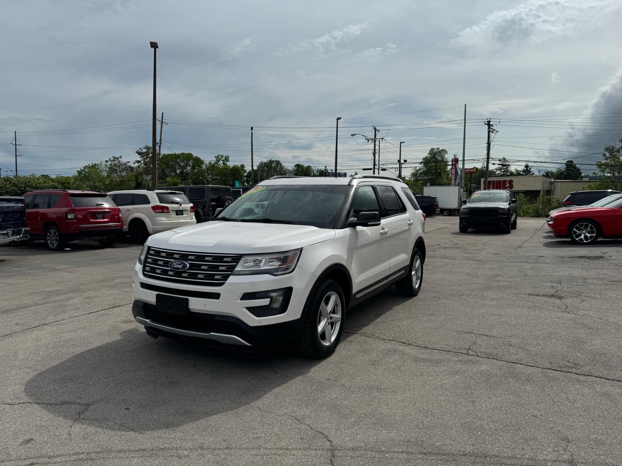 Ford Explorer 4WD 4dr XLT 2016