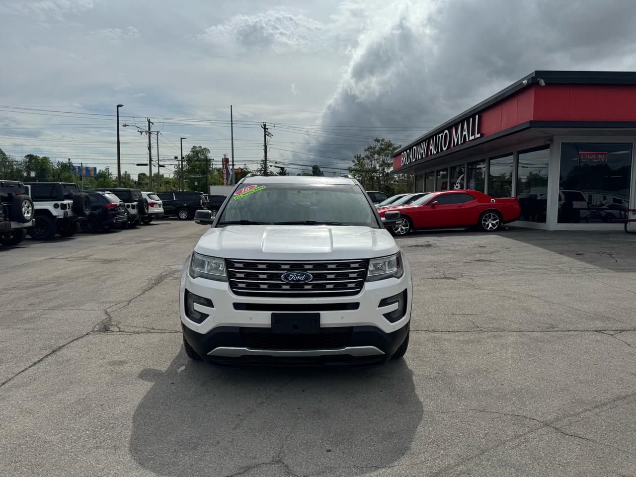 Ford Explorer 4WD 4dr XLT 2016