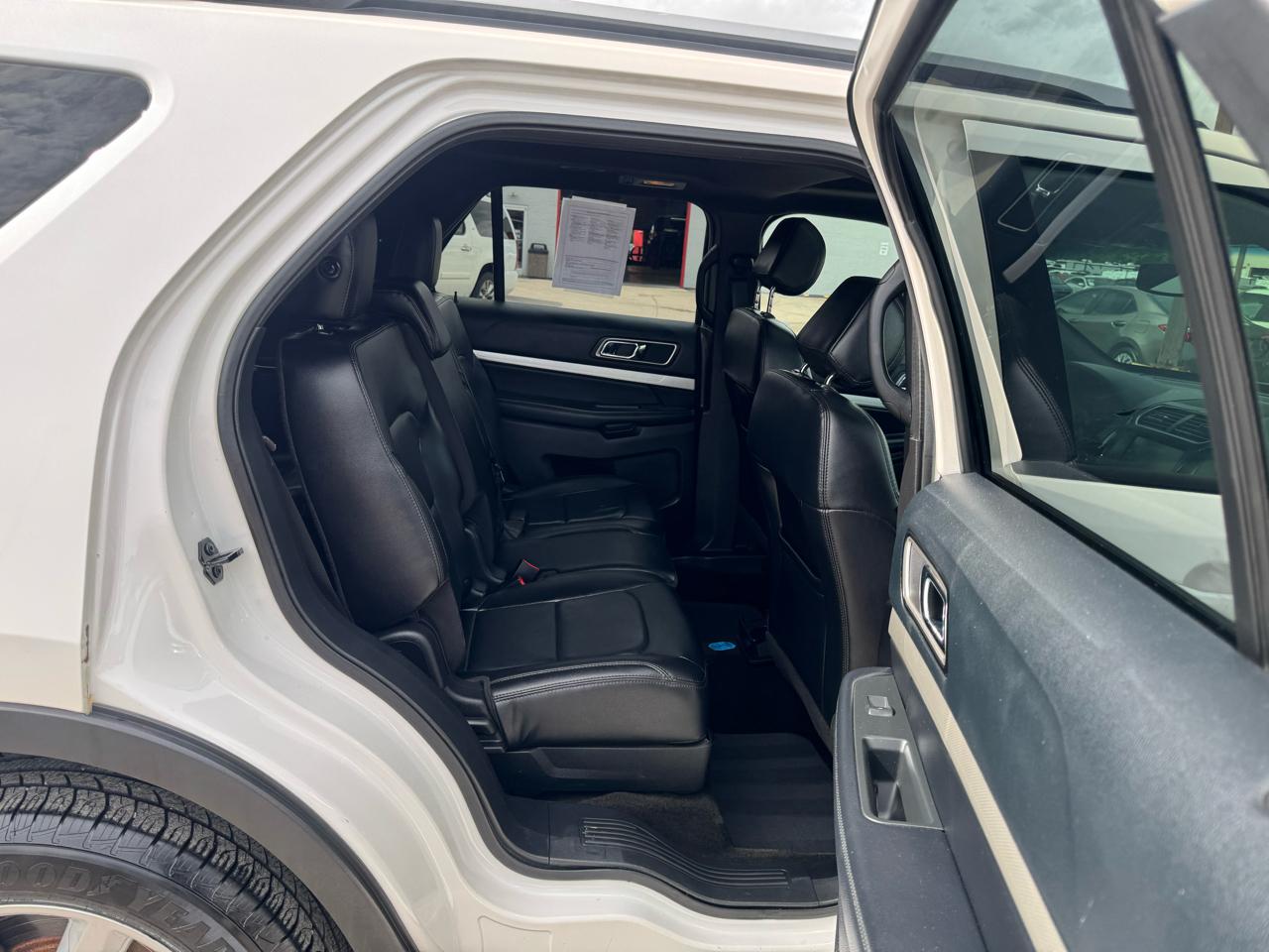 Ford Explorer 4WD 4dr XLT 2016