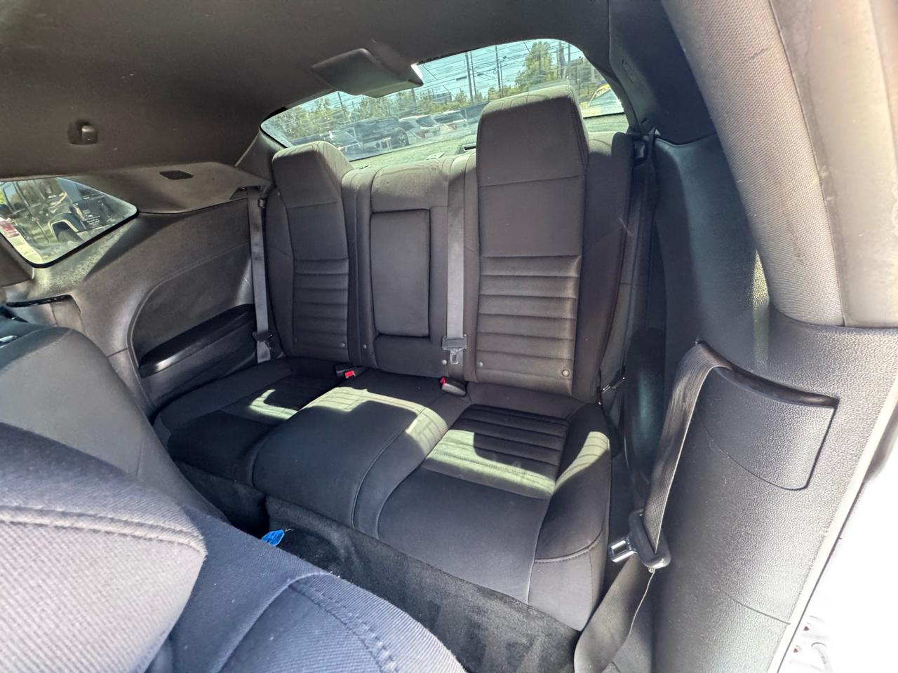 Dodge Challenger 2dr Cpe SE 2010