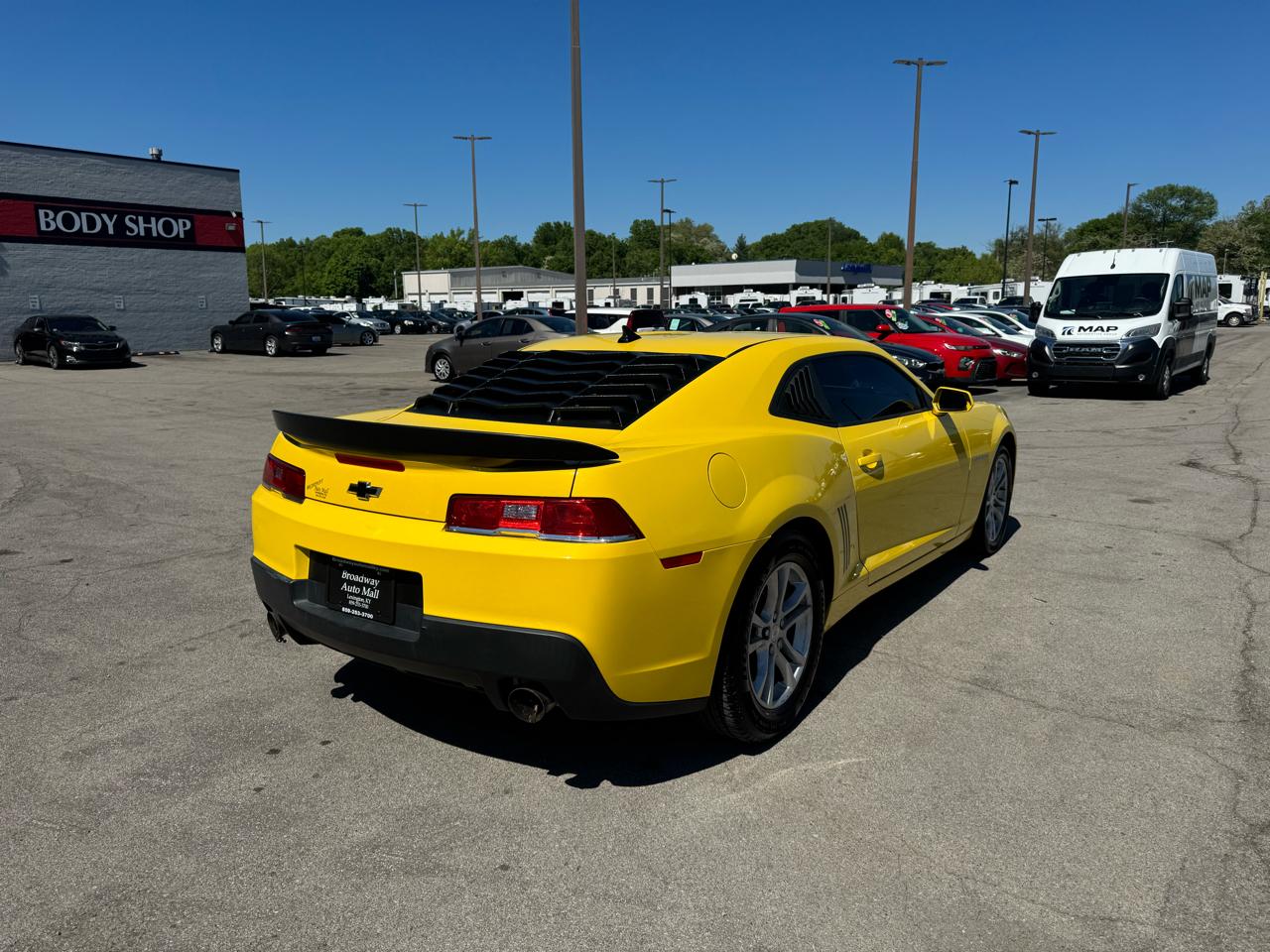 Chevrolet Camaro 2dr Cpe LS w/2LS 2015