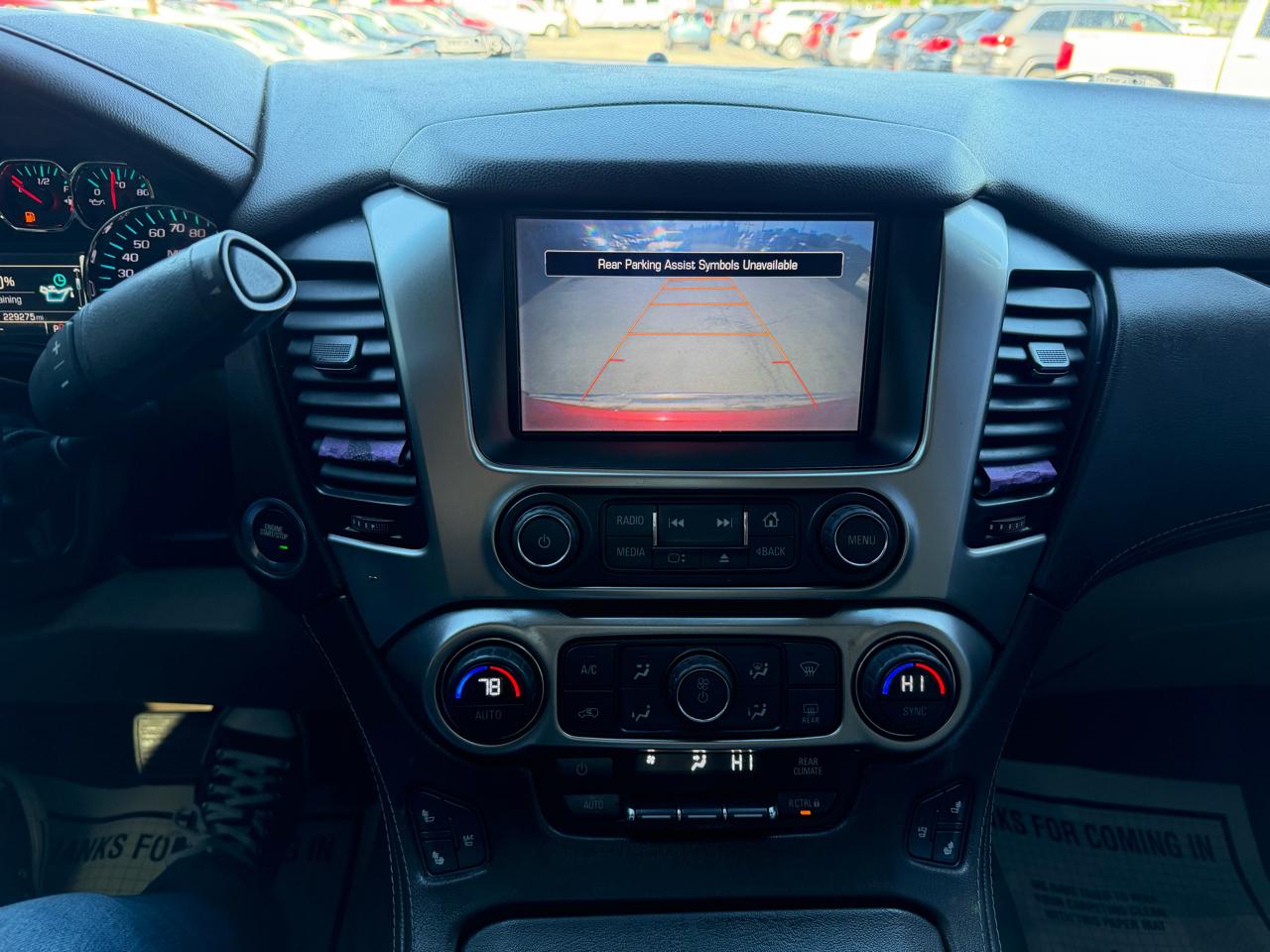 Chevrolet Suburban  2015