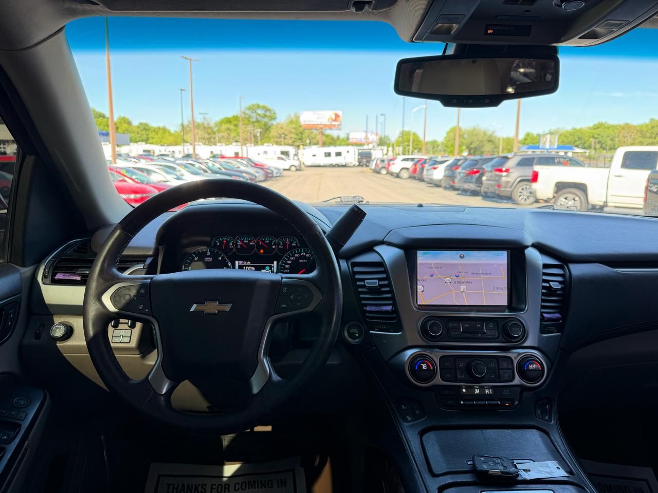 Chevrolet Suburban  2015