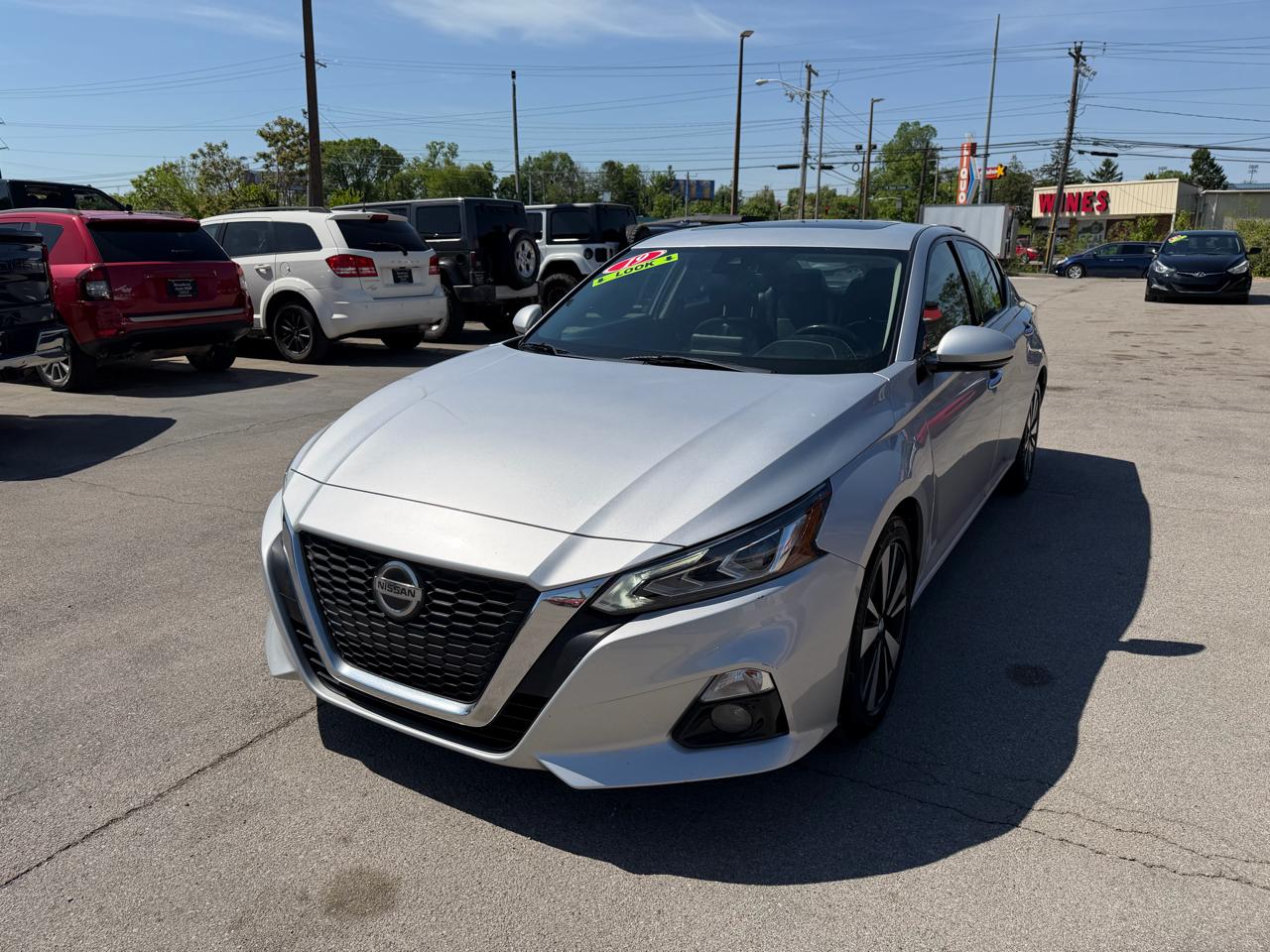 Nissan Altima  2019