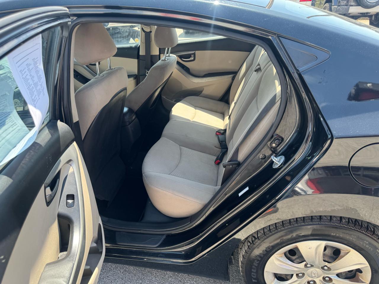 Hyundai Elantra 4dr Sdn Auto SE (Ulsan Plant) 2016