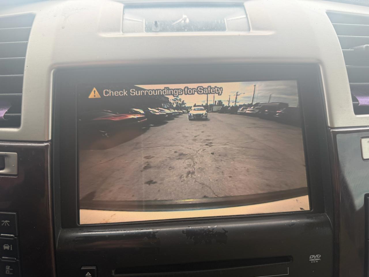 Cadillac Escalade AWD 4dr Premium 2010