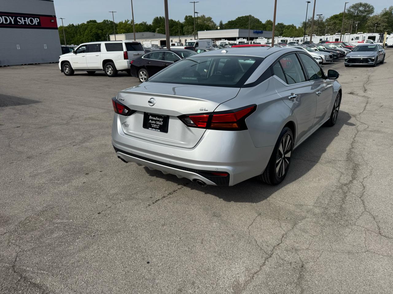 Nissan Altima 2.5 SL Sedan 2020