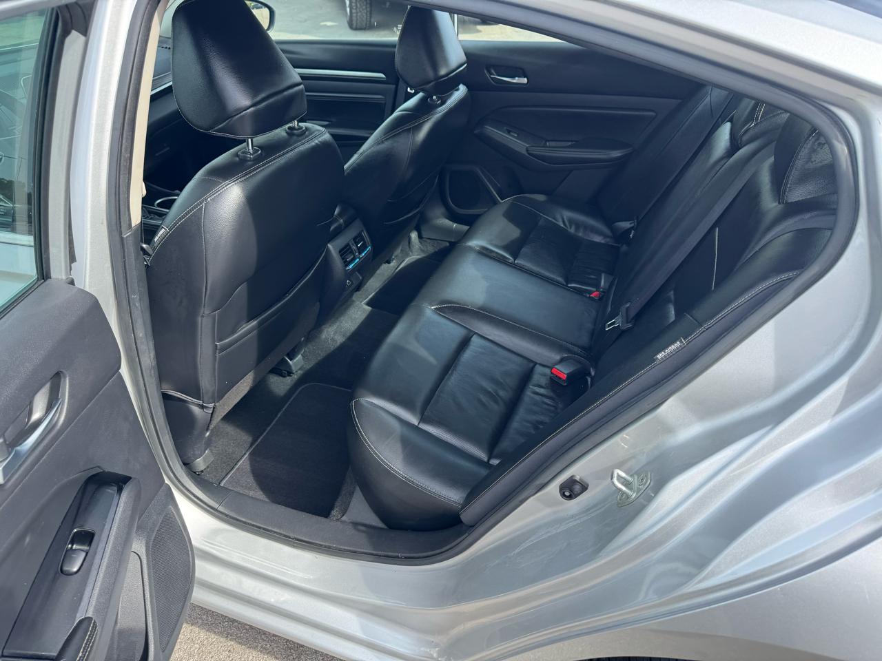 Nissan Altima 2.5 SL Sedan 2020