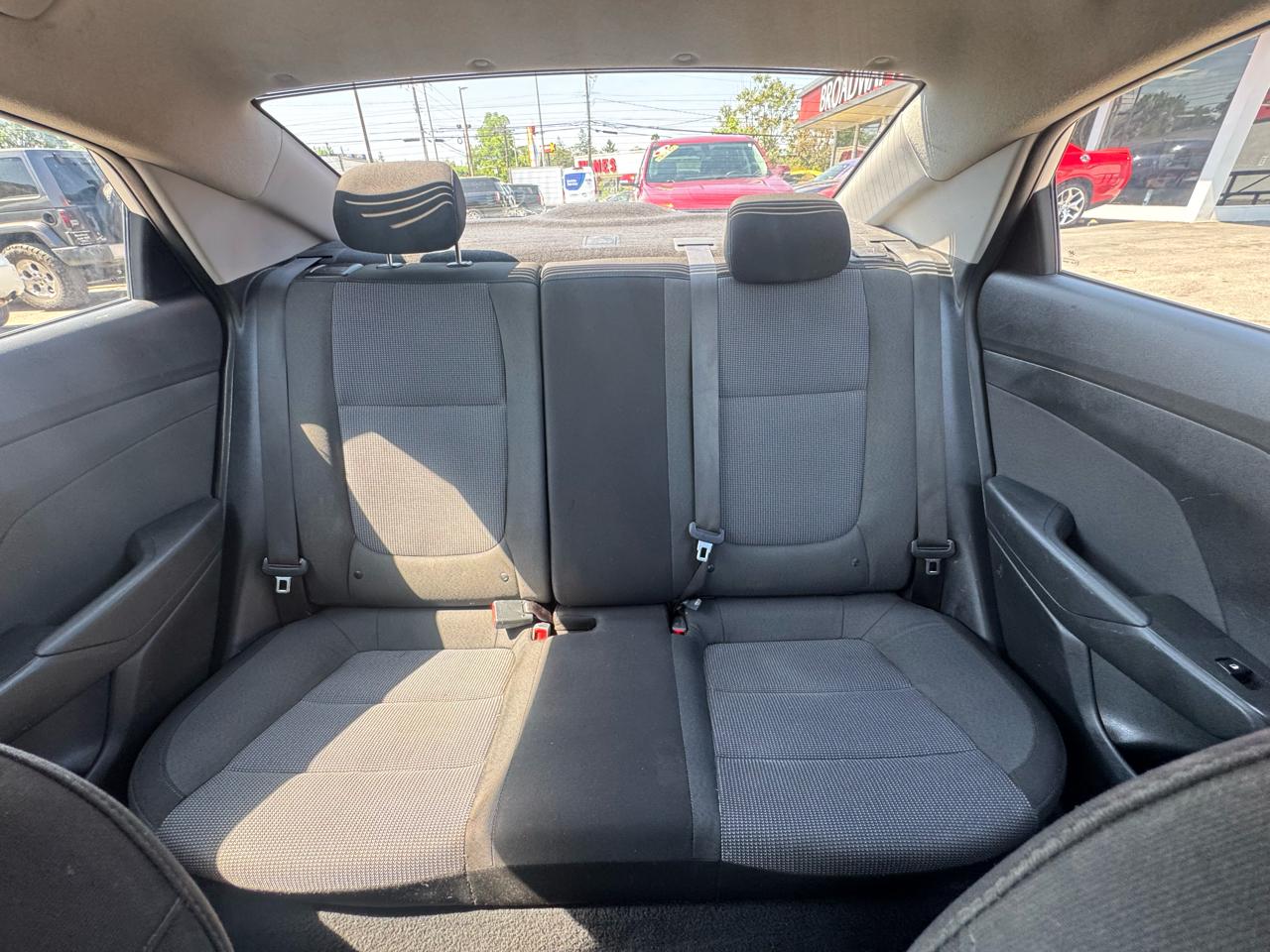 Hyundai Accent SE Sedan Manual 2018