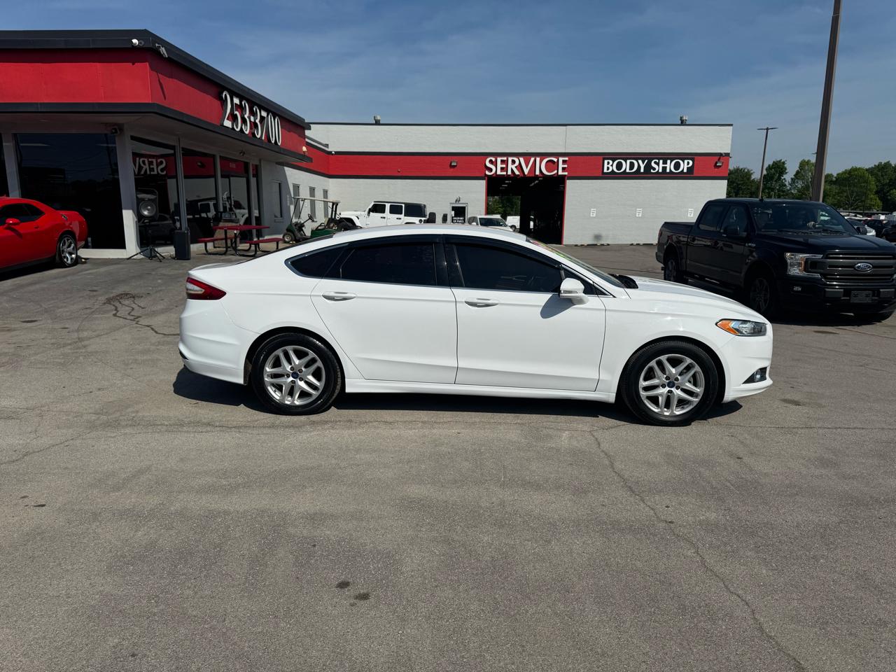 Ford Fusion 4dr Sdn SE FWD 2016