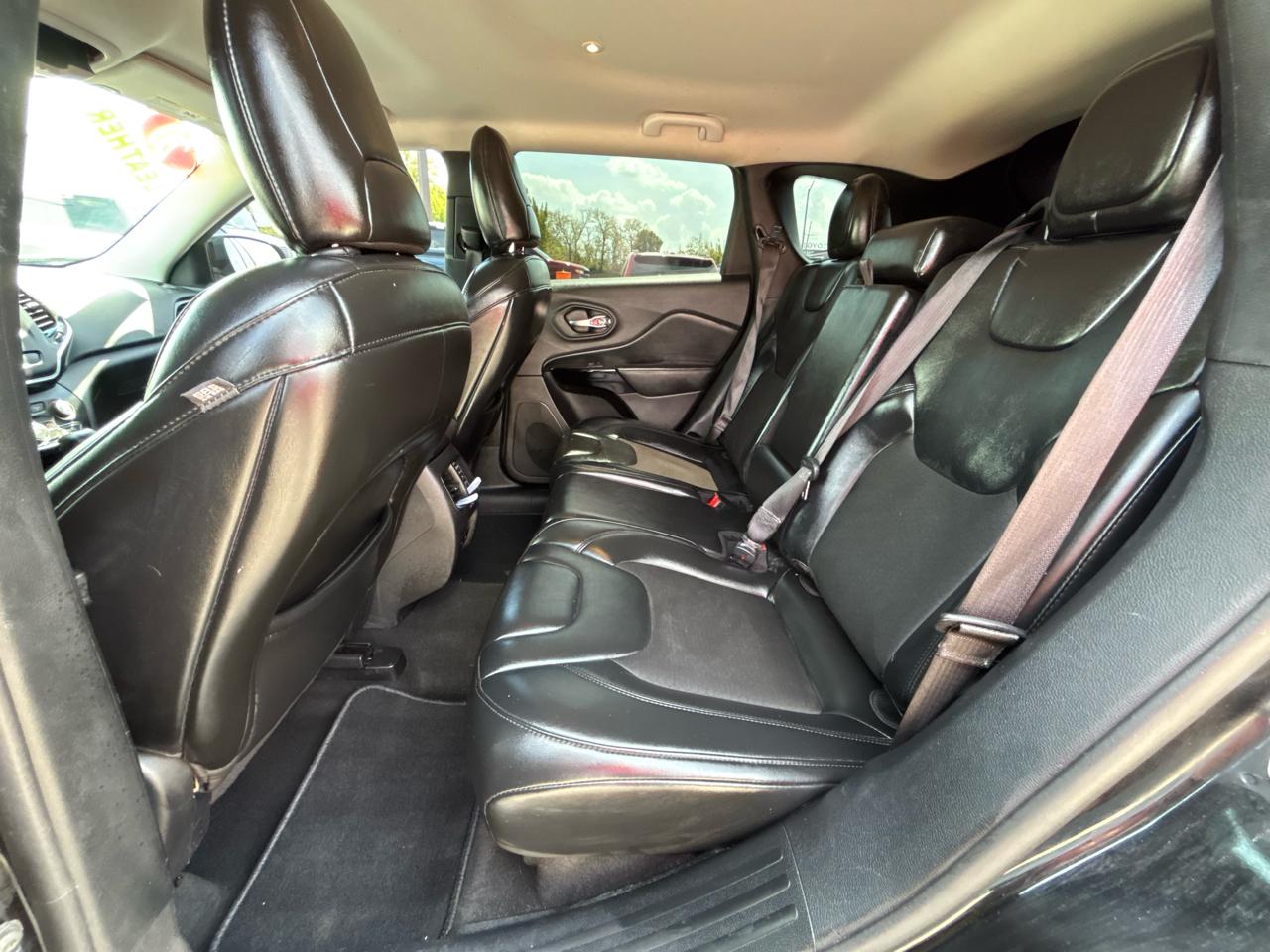 Jeep Cherokee Altitude FWD 2020