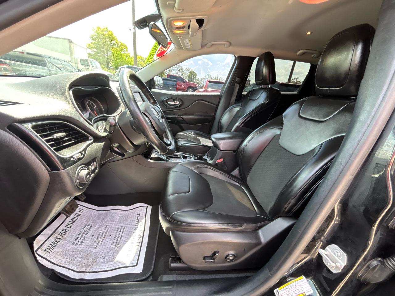 Jeep Cherokee Altitude FWD 2020