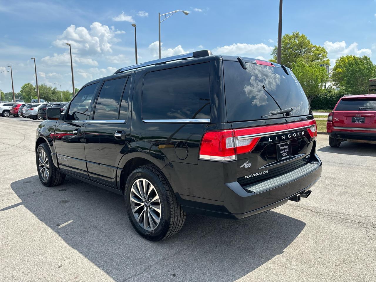 Lincoln Navigator 4WD 4dr Select 2016