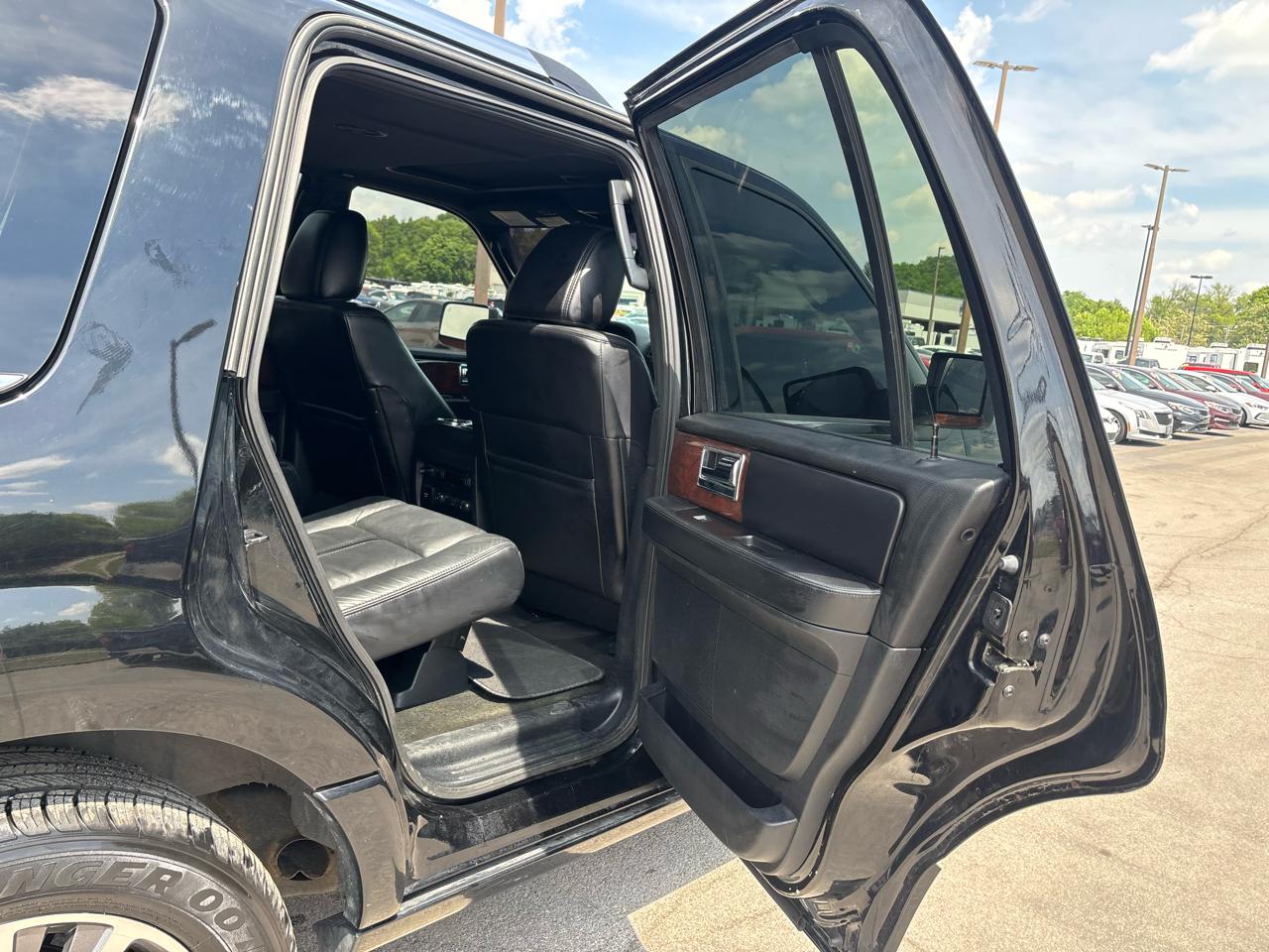 Lincoln Navigator 4WD 4dr Select 2016