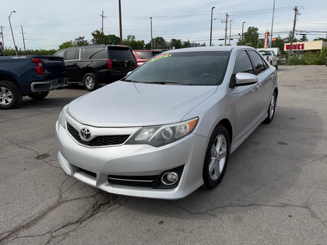 Toyota Camry SE 2014