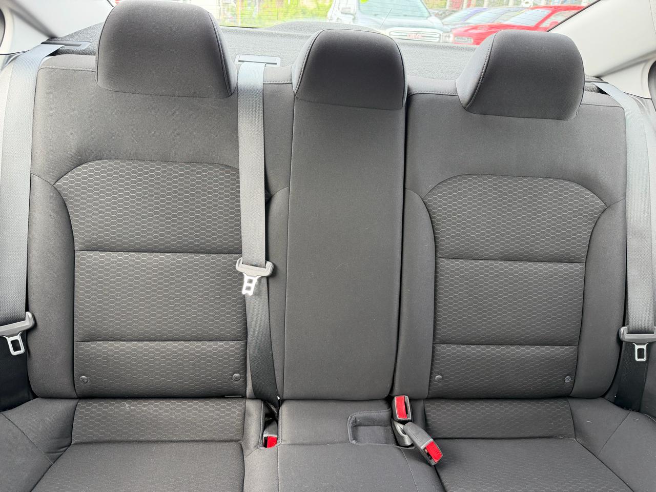 Hyundai Elantra SEL 2020