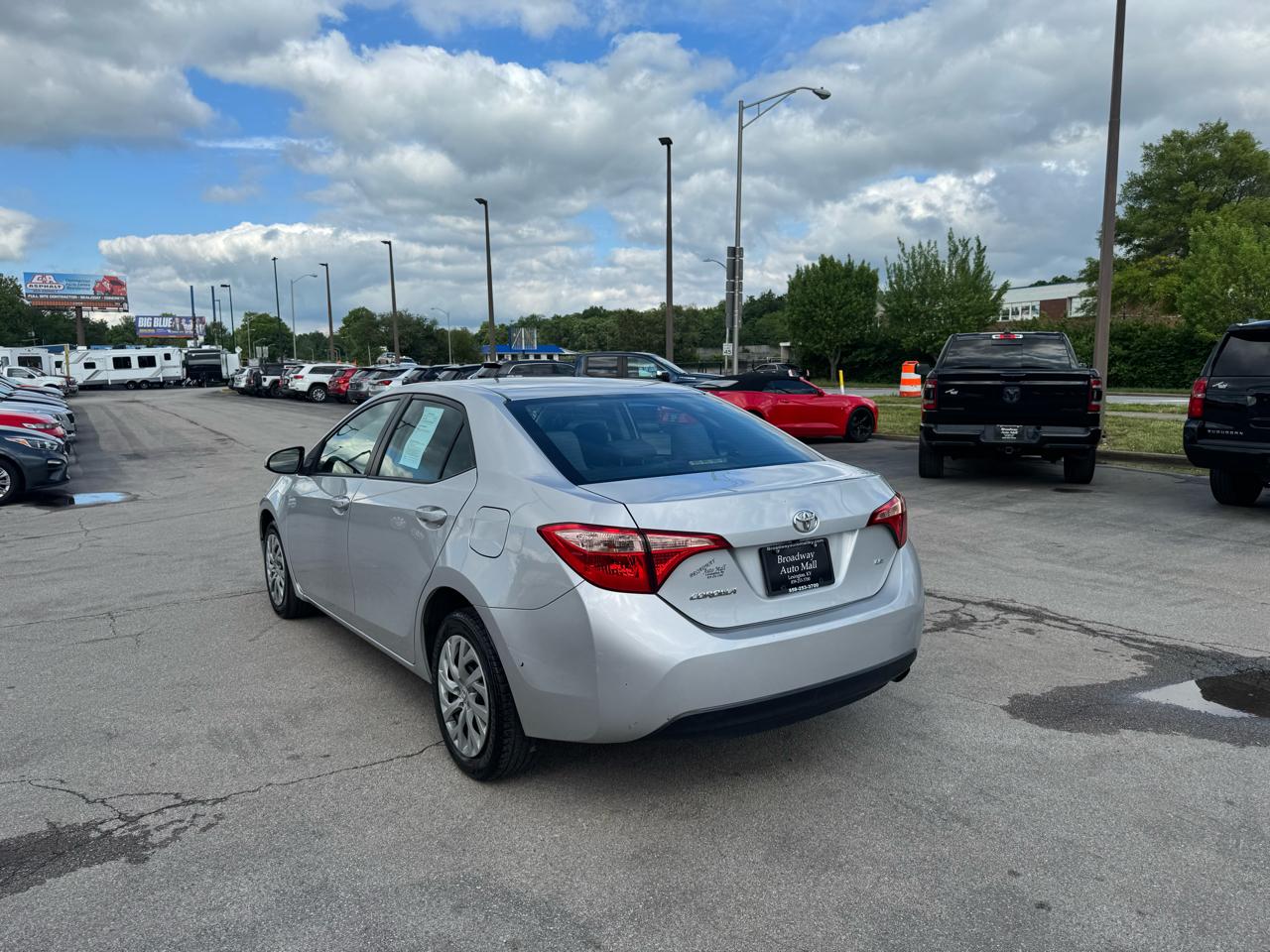 Toyota Corolla 50th Anniversary Special Edition CVT (Natl) 2017