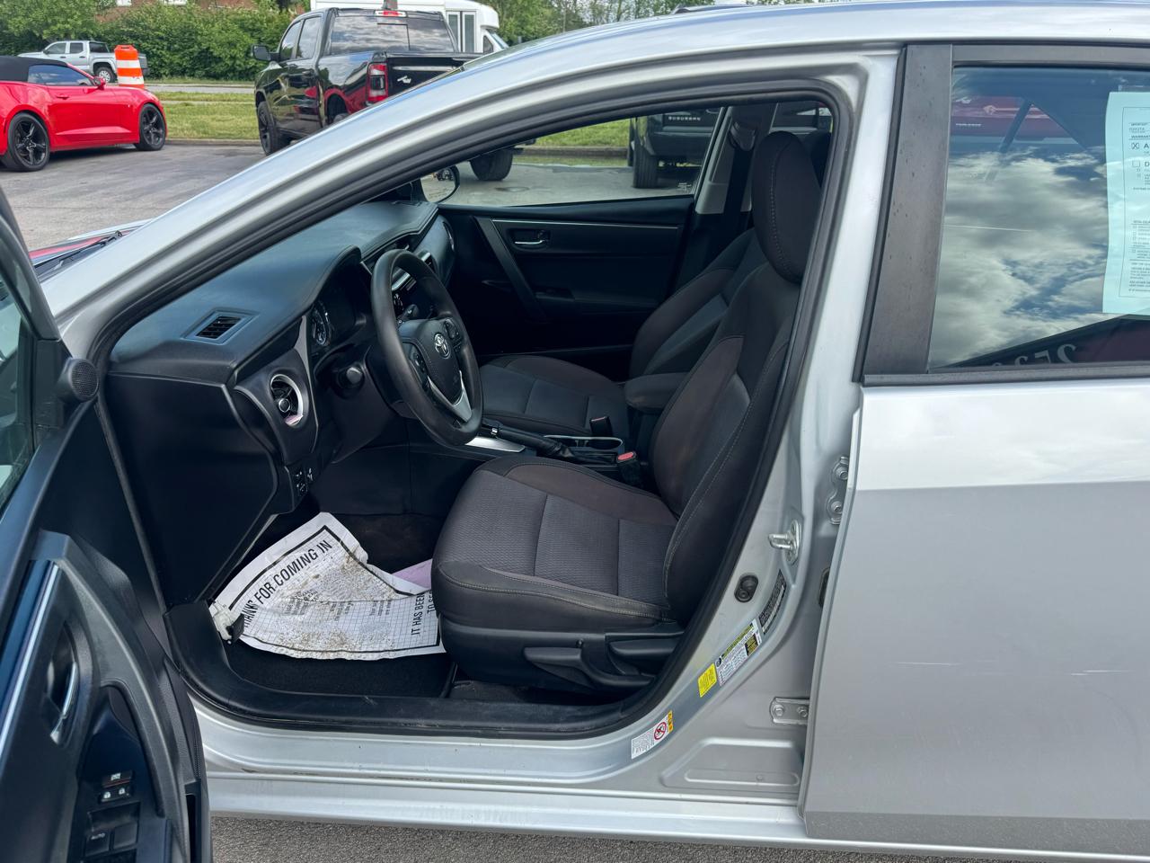 Toyota Corolla 50th Anniversary Special Edition CVT (Natl) 2017