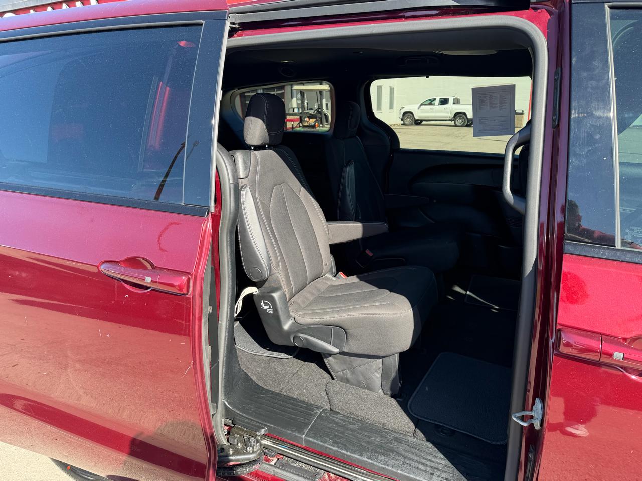 Chrysler Pacifica  2018