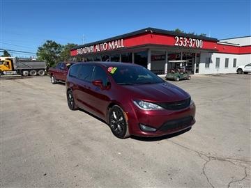 2018 Chrysler Pacifica 