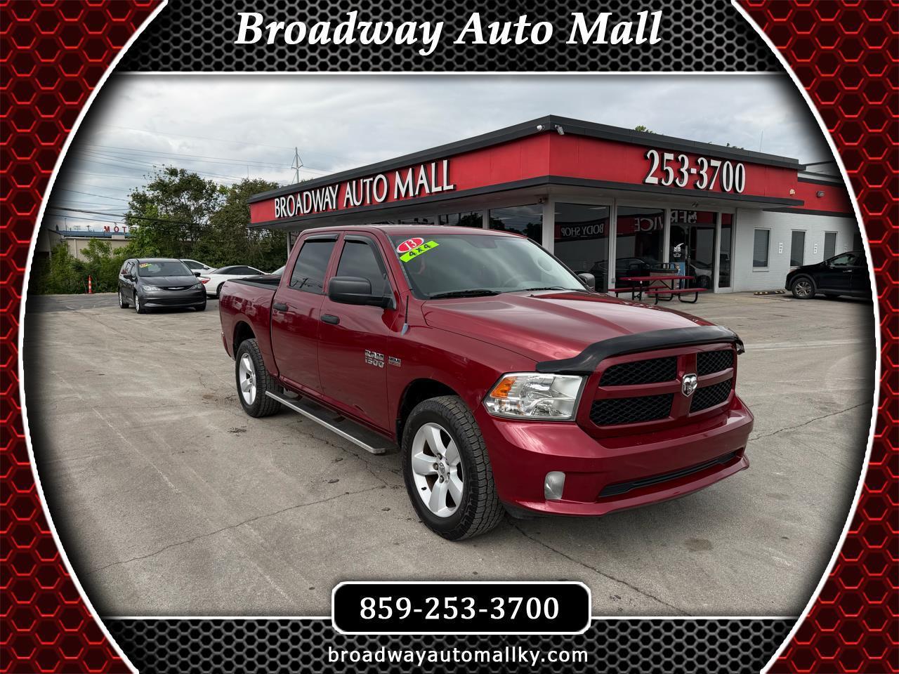 RAM 1500 4WD Crew Cab 140.5" Express 2013