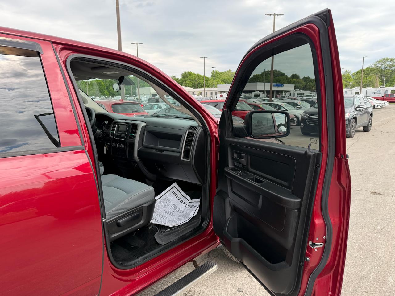 RAM 1500 4WD Crew Cab 140.5" Express 2013