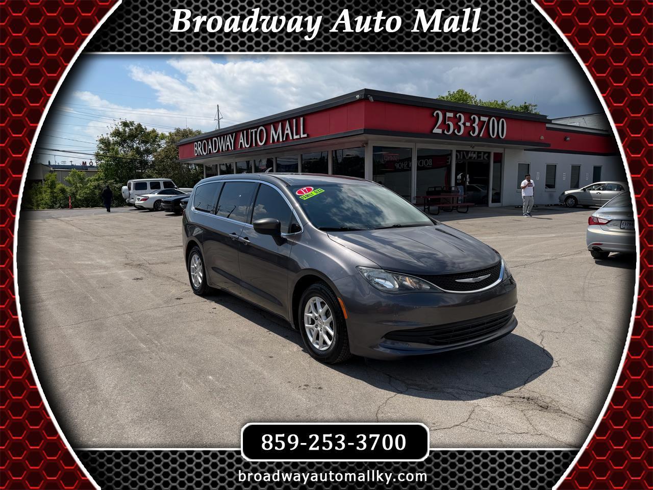 Chrysler Pacifica Touring 2017