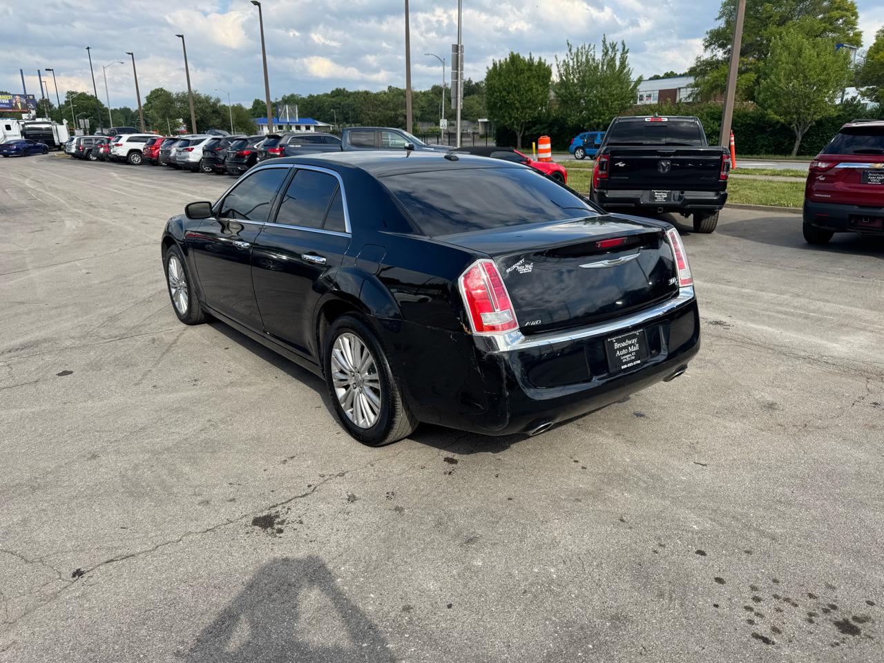 Chrysler 300 4dr Sdn 300C AWD 2013