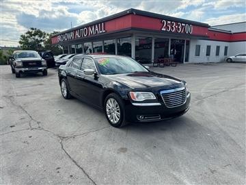 2013 Chrysler 300 4dr Sdn 300C AWD