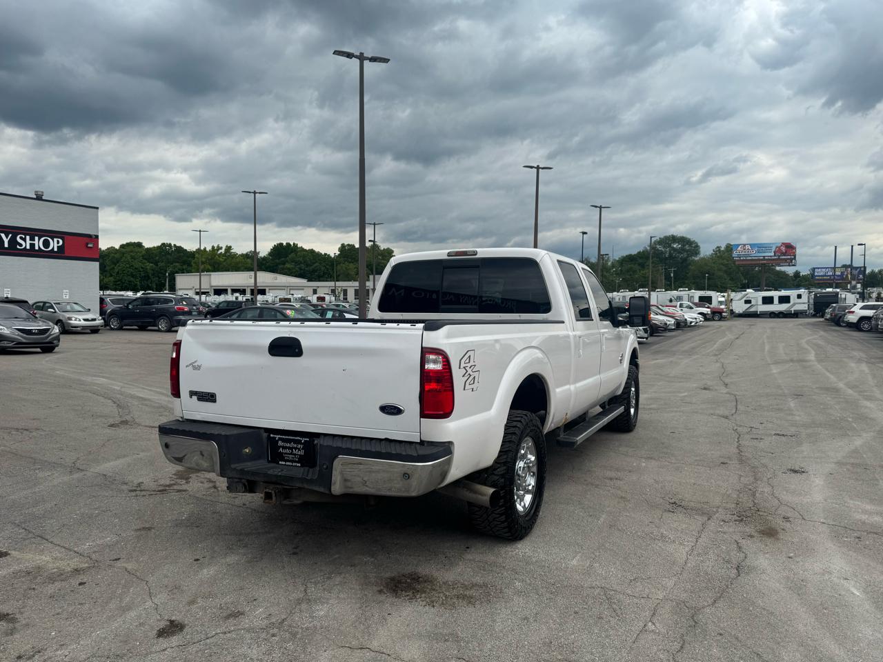 Ford Super Duty F-250 SRW 4WD Crew Cab 156" Lariat 2013