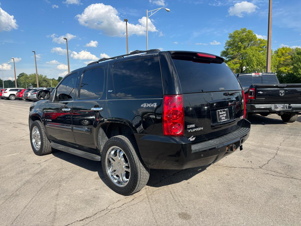 GMC Yukon 4WD 4dr 1500 SLT 2007