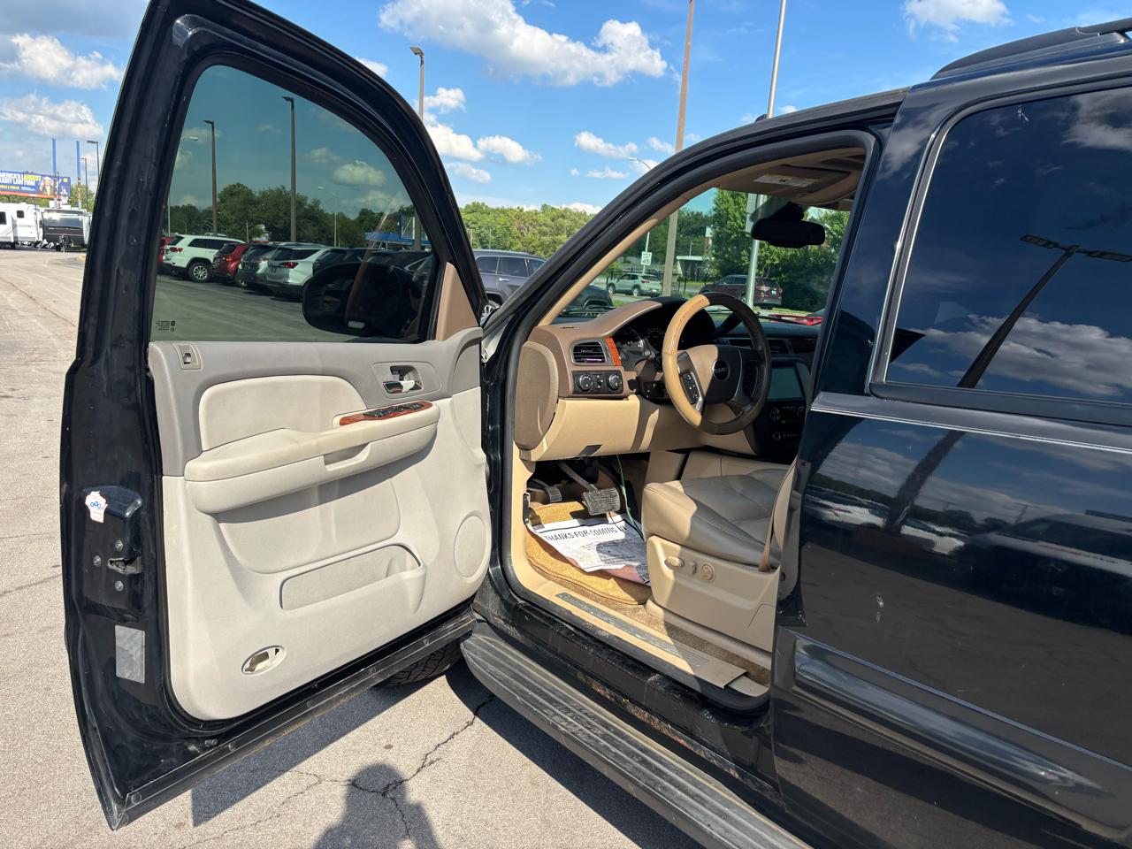 GMC Yukon 4WD 4dr 1500 SLT 2007
